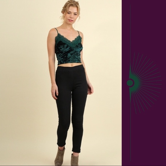 Umgee Velvet Eyelash Lace Bralette In Hunter Green - Picture 4 of 6